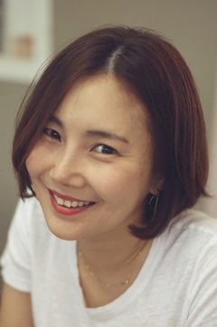 Lee Mi-yun interpreta Adultery Couple