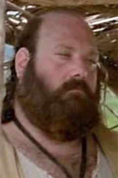 Andrew Craig interpreta Bryce Porterhouse Guard