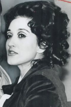Diana Barrington interpreta Mrs. Alfonsín