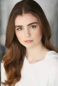 Braedyn Bruner interpreta Natalie