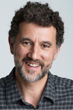 Al Nedjari interpreta Turkish Policeman