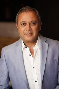 Prashant Shah interpreta King Hussein