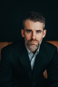 Luke Wyckoff interpreta Jimmy Miller