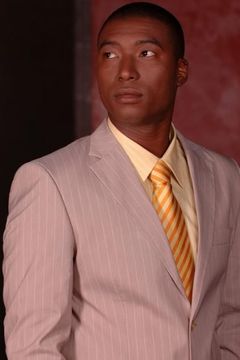 Winslow Iwaki interpreta Senegalese