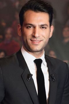 Murat Yildirim interpreta Üsteğmen Mesut