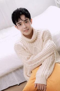Wang Xing interpreta Teacher