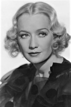 Miriam Hopkins interpreta Lavinia Penniman