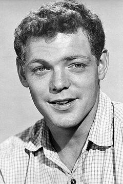 James MacArthur interpreta The Preacher