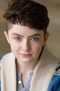 Lachlan Watson interpreta Anna