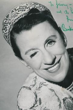 Beatrice Lillie interpreta London Revivalist Group Leader
