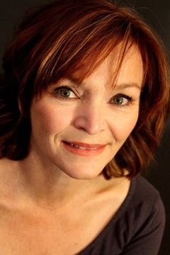 Danielle Lepine interpreta Femme au foyer