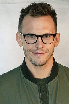 Nick Horst interpreta Air Force Technician