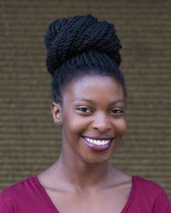 Briana Hodge interpreta Nellie the Baby Spider (voice)