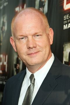 Glenn Morshower interpreta Aaron Pierce