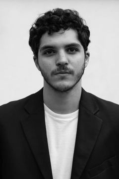 Diego Guzmán interpreta Dylan
