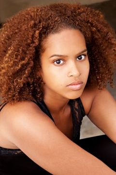 Laraia Ashley Gribble interpreta Producer