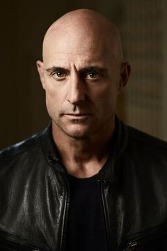 Mark Strong interpreta Agent Sebastian Graves