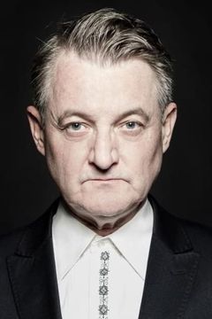 Richard Collins-Moore interpreta Innkeeper