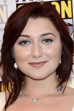 Anastasia Baranova interpreta Teen Girl