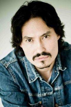 Sheldon Yamkovy interpreta Destitute Program