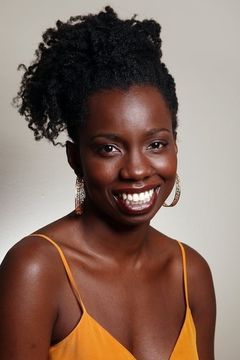 Adepero Oduye interpreta Sarah Wilson