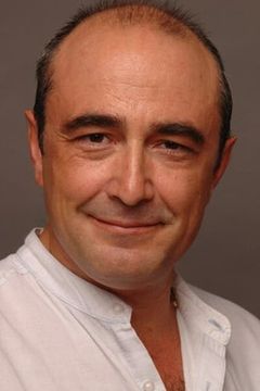 Juanma Navas interpreta Ramón Palacios