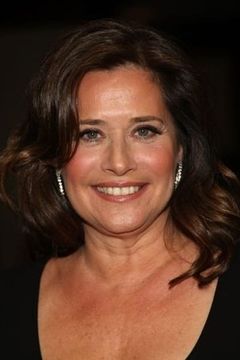 Lorraine Bracco interpreta Angela Rizzoli