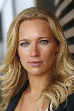 Jennifer Hoffman interpreta Juffrouw Friek
