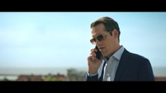 Niklas Engdahl interpreta Lars
