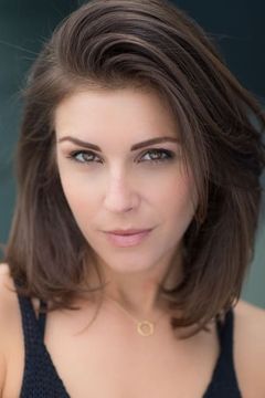 Lili Mirojnick interpreta Jordana
