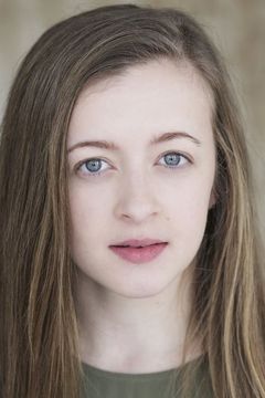 Chelsea Mather interpreta Rebel (uncredited)