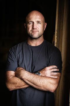 Stuart Thorp interpreta Rio Thug #1