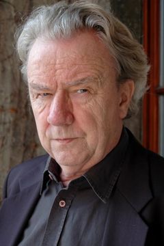 Axel Siefer interpreta Bauer Geseke