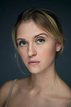 Julia Sporre interpreta Young Harriet Vanger