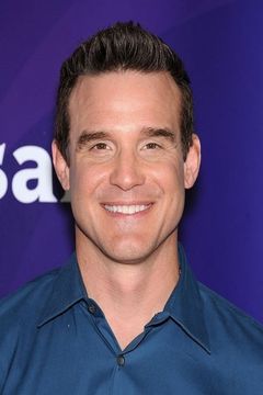 Eddie McClintock interpreta Jack Payne