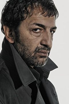 Moussa Maaskri interpreta Omar