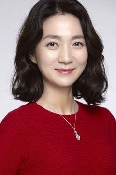 Kim Joo-Ryung interpreta Han Mi-nyeo (No. 212)