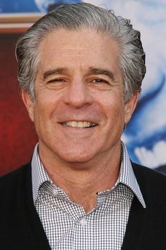 Michael Lembeck interpreta Tommy Ricardo