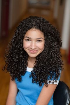 Laila Lockhart Kraner interpreta Gabby