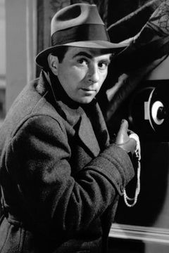 Robert Newton interpreta Gustave Pardee