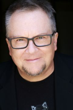 Robbie Rist interpreta Michaelangelo (Voice)