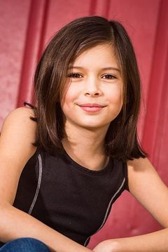 Isadora Swann interpreta Lily