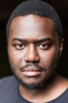 Babou Ceesay interpreta Pilgrim