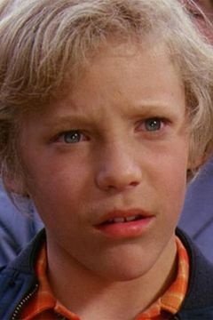 Peter Ostrum interpreta Charlie Bucket