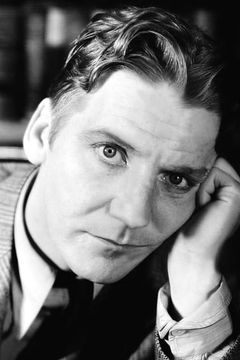 Frank Fay interpreta Charles Kenneth'Charley' Patterson