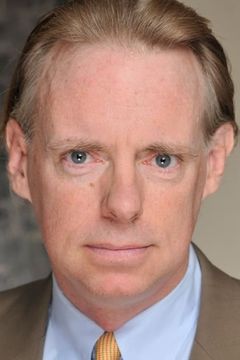 Hamilton Clancy interpreta Courthouse Reporter