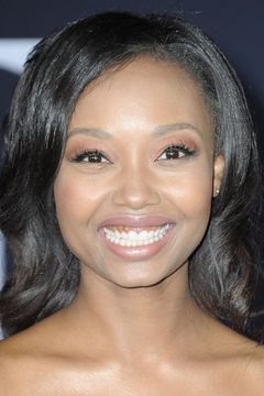 Ashleigh LaThrop interpreta Hannah