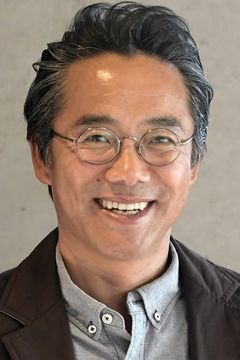 Oh Man-seok interpreta Professor Sin