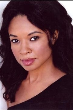 Nicole Prescott interpreta (voice)