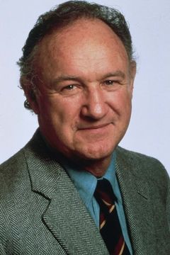 Gene Hackman interpreta Lowell Kolchek